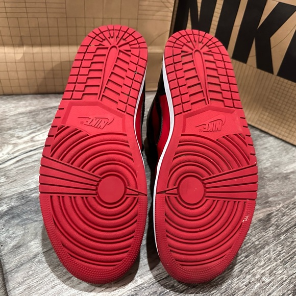 Jordan 1 reverse bred - Picture 4 of 5